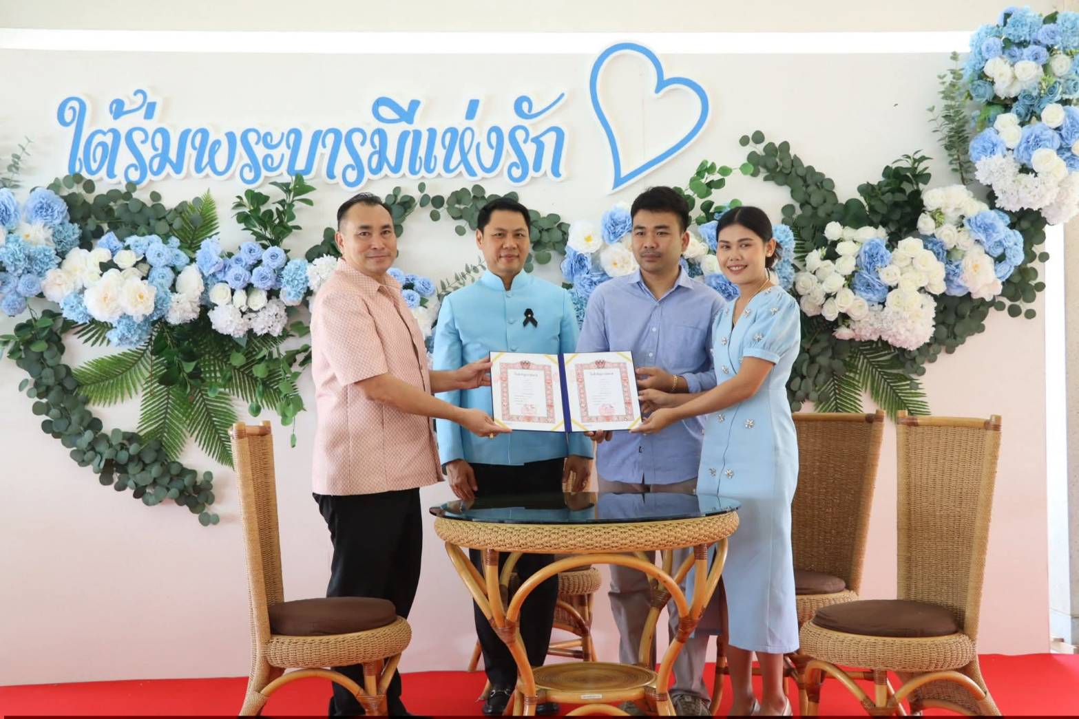 title - ศพส. จัดงาน “รักแห่งศิลป์ รักแห่งแผ่นดิน” เพื่อน้อมรำลึกในพระมหากรุณาธิคุณของสมเด็จพระนางเจ้าสิริกิติ์ พระบรมราชินีนาถ พระบรมราชชนนีพันปีหลวง ณ ศูนย์ส่งเสริมและพัฒนาอาชีพเสริมนอกภาคการเกษตร (ศูนย์ศิลปาชีพบางไทรฯ เดิม)